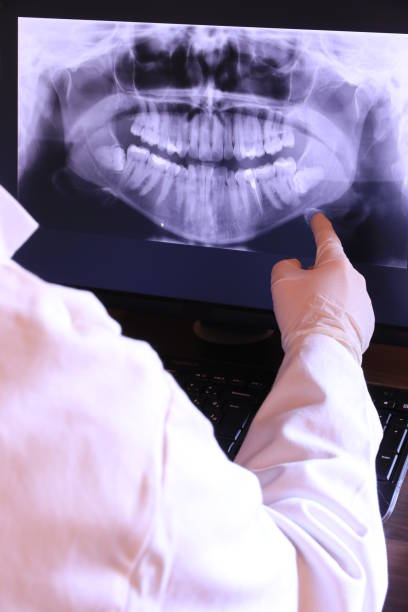 Best Emergency Denture Repair in Maricopa, CA
